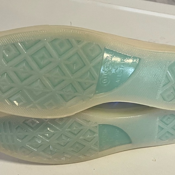 Converse Chuck Taylor All Star 70 Hi Iridescent. Men’s 13, new In Box. - Picture 5 of 6